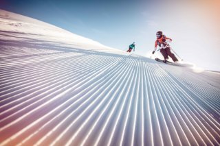 Les clients ayant acheté au moins douze bouteilles de vin chez le même producteur lors des "Caves ouvertes des vins du Valais" recevront ces prochains jours une carte journalière de ski.